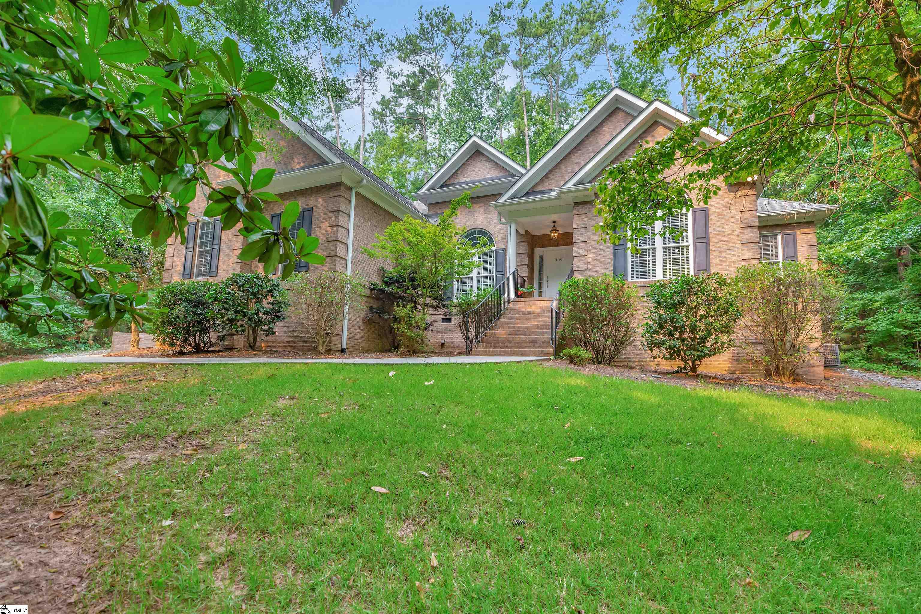 309 Brighton Road Anderson, SC 29621 - Photo 1 of 34