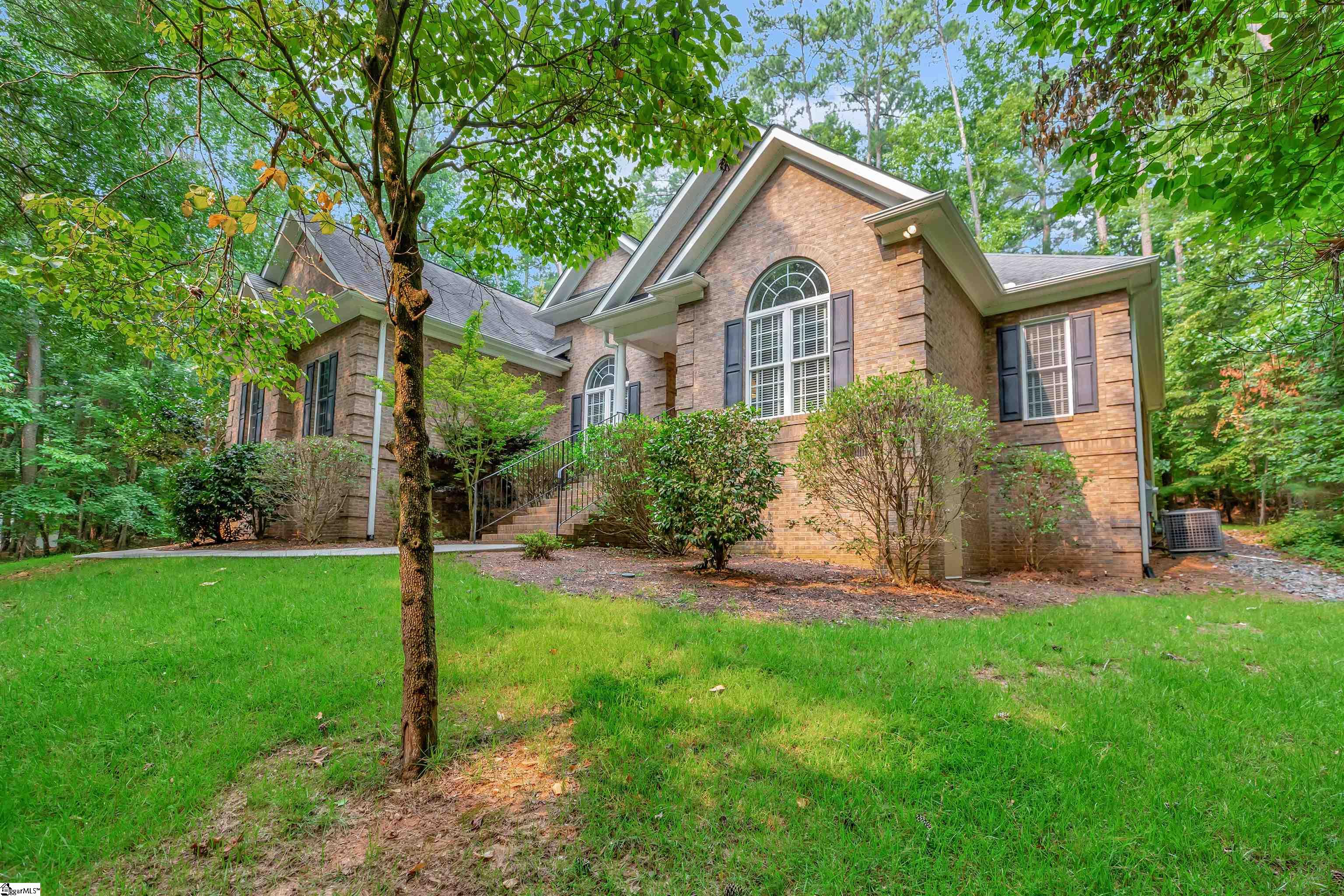 309 Brighton Road Anderson, SC 29621 - Photo 2 of 34