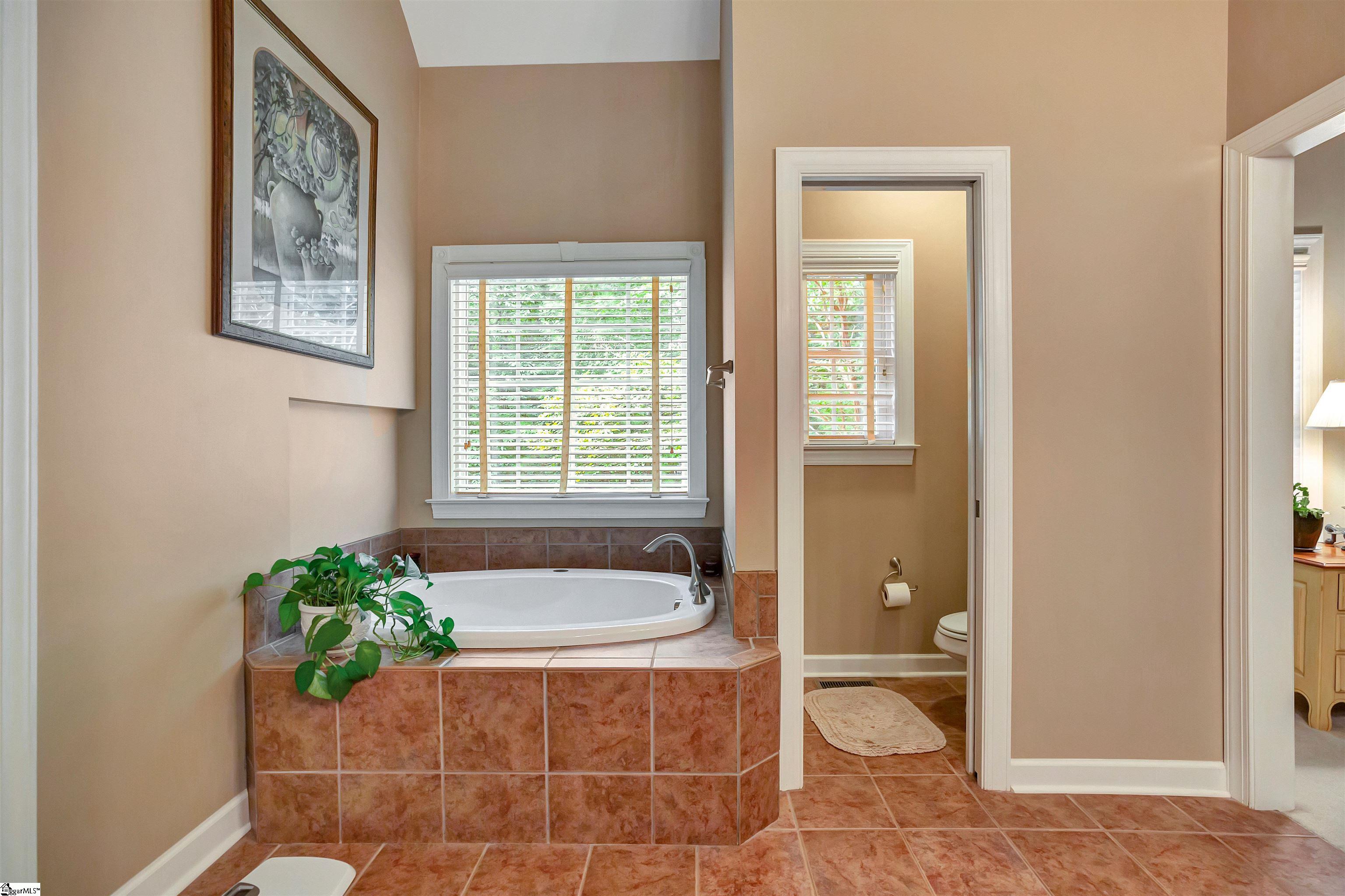 309 Brighton Road Anderson, SC 29621 - Photo 23 of 34