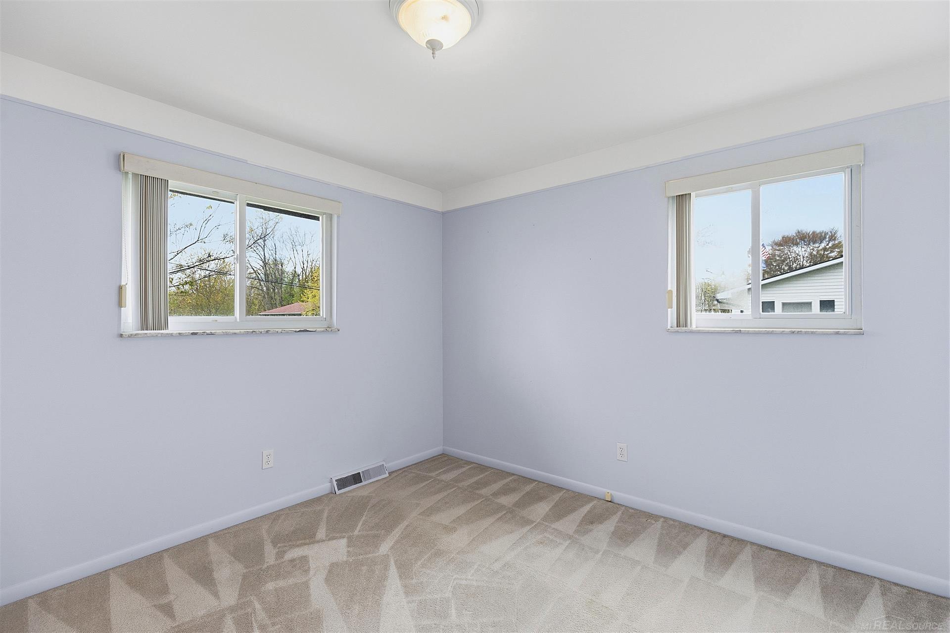 48809 Sugarbush Road Chesterfield, MI 48047 - Photo 13 of 47 Gallery Image 13