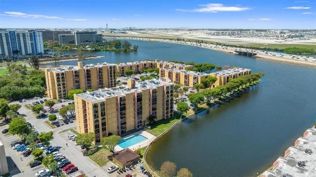 $249,900 | 4719 Northwest 7th Street, Unit 30411, Miami, FL 33126