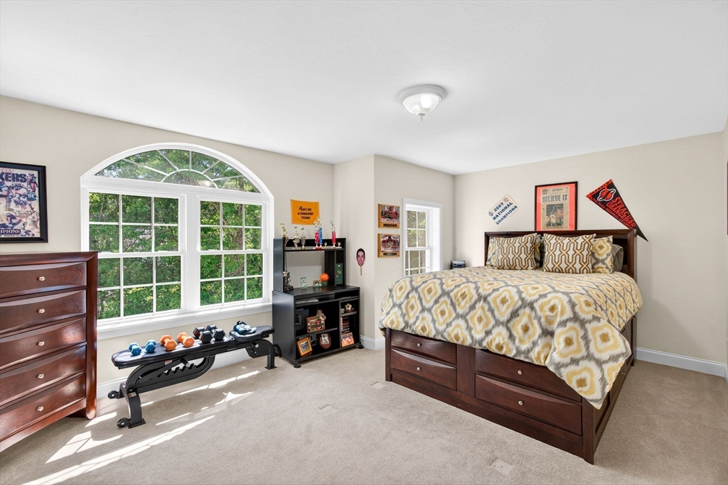 176 Robbs Hill Road Lunenburg, MA 01462 - Photo 30 of 41 Gallery Image 30