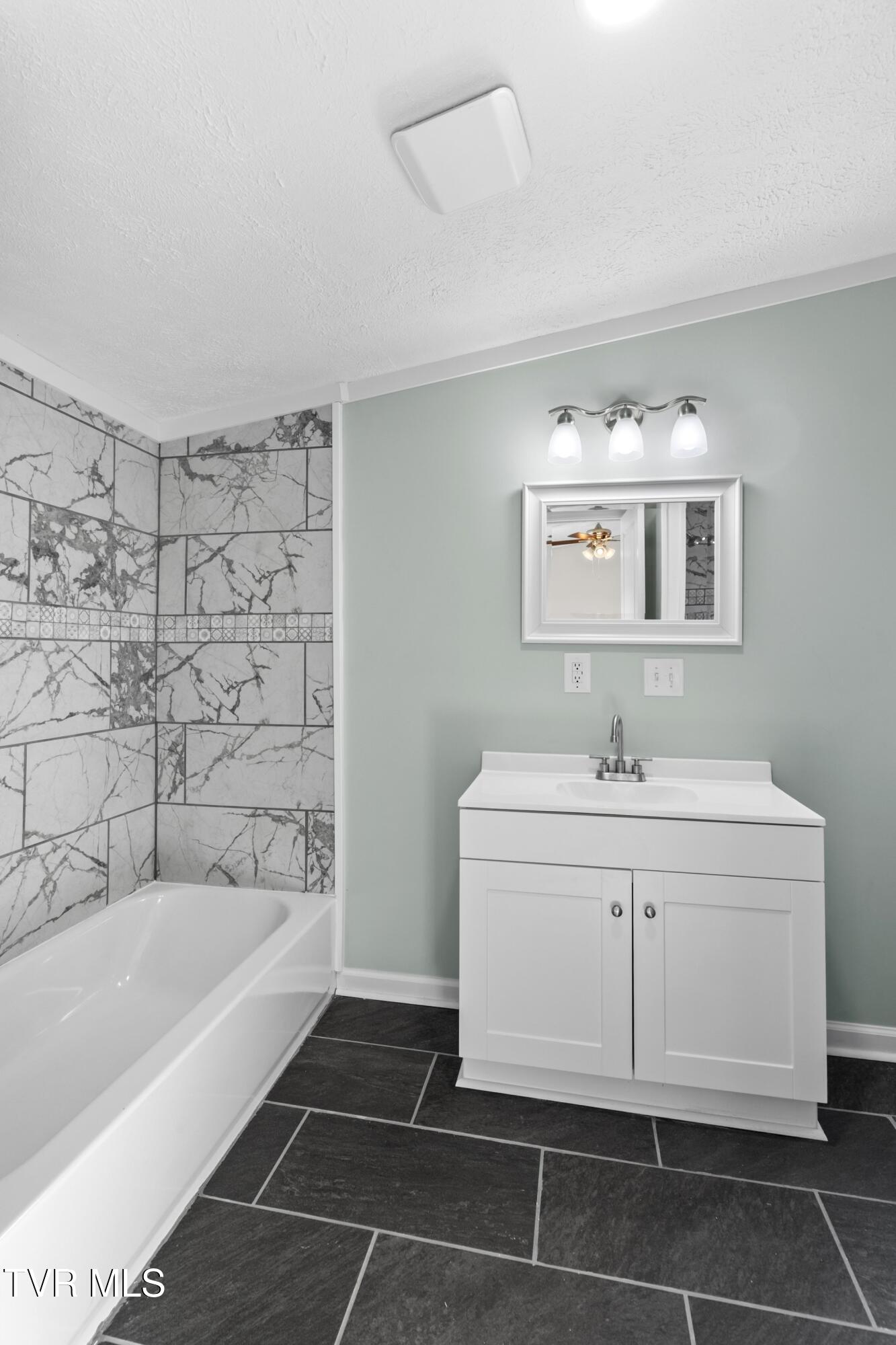 120 Hensley Loop Jonesborough, TN 37659 - Photo 16 of 38 028-120HensleyLoop-Jonesborough-TN-37659