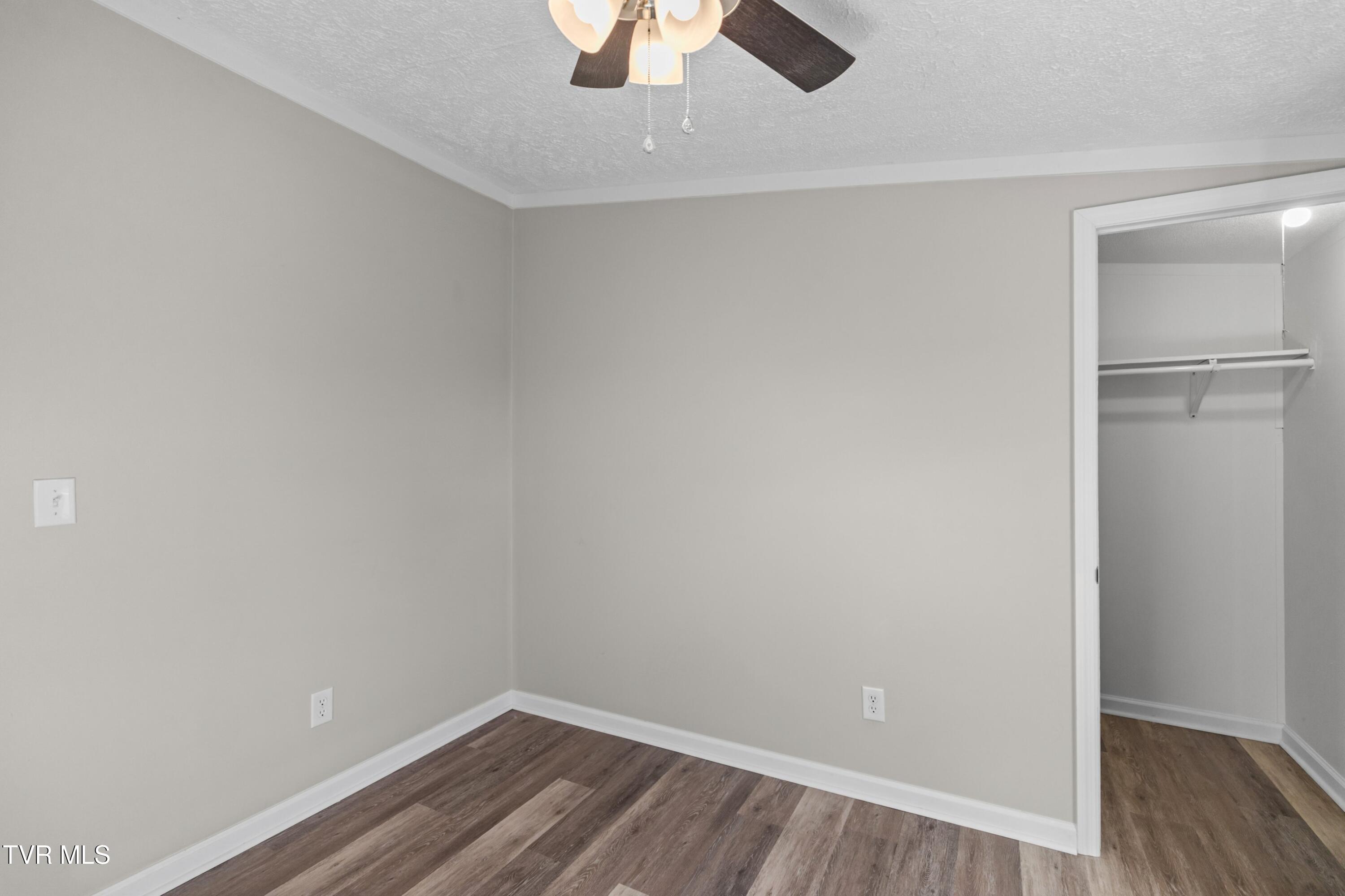 120 Hensley Loop Jonesborough, TN 37659 - Photo 24 of 38 040-120HensleyLoop-Jonesborough-TN-37659