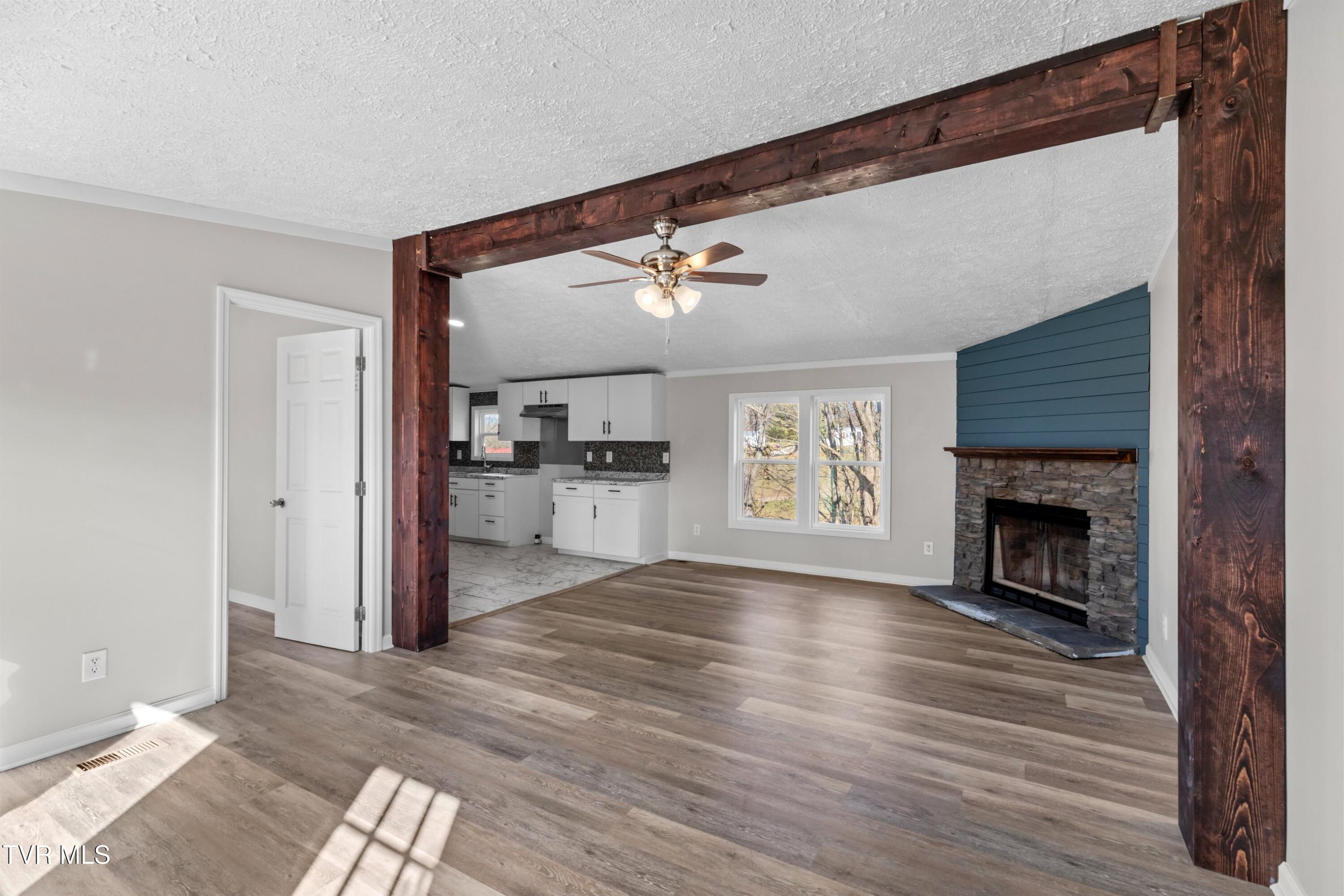 120 Hensley Loop Jonesborough, TN 37659 - Photo 6 of 38 010-120HensleyLoop-Jonesborough-TN-37659