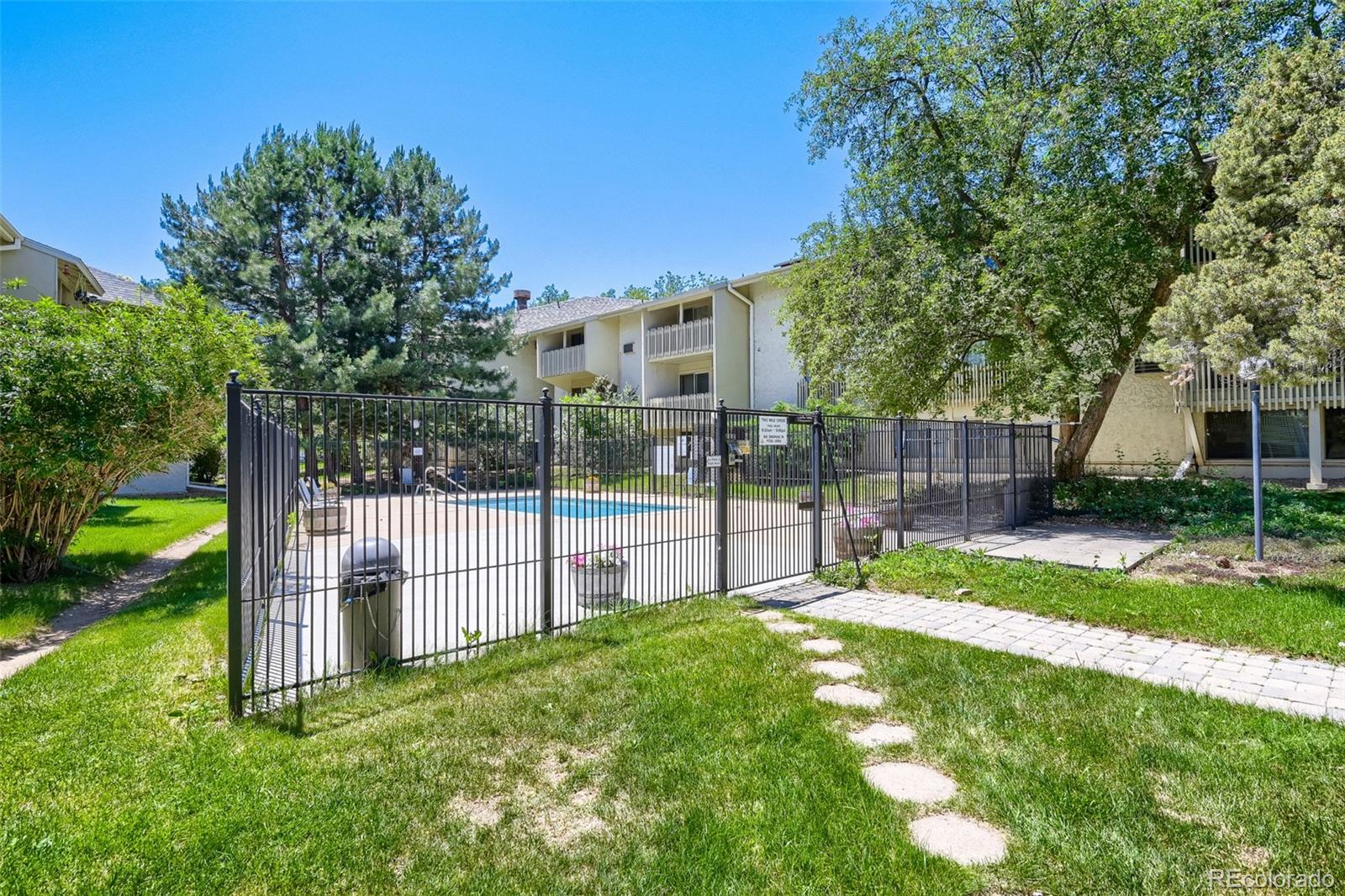 2707 Valmont Road, Unit 212C Boulder, CO 80304 - Photo 23 of 27