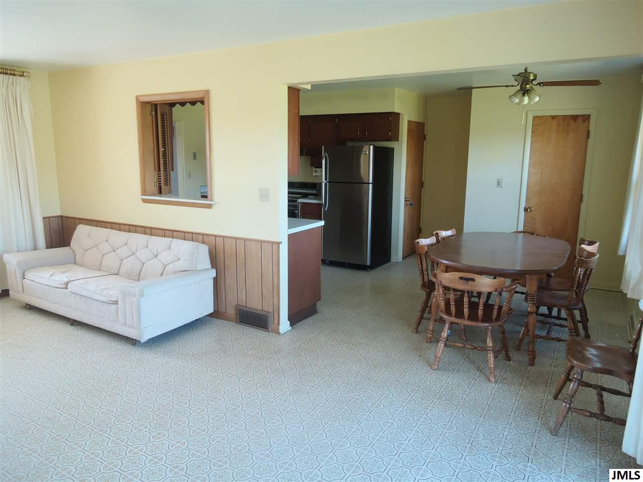 2115 Noon Road Jackson, MI 49201 - Photo 11 of 34 Photo 11