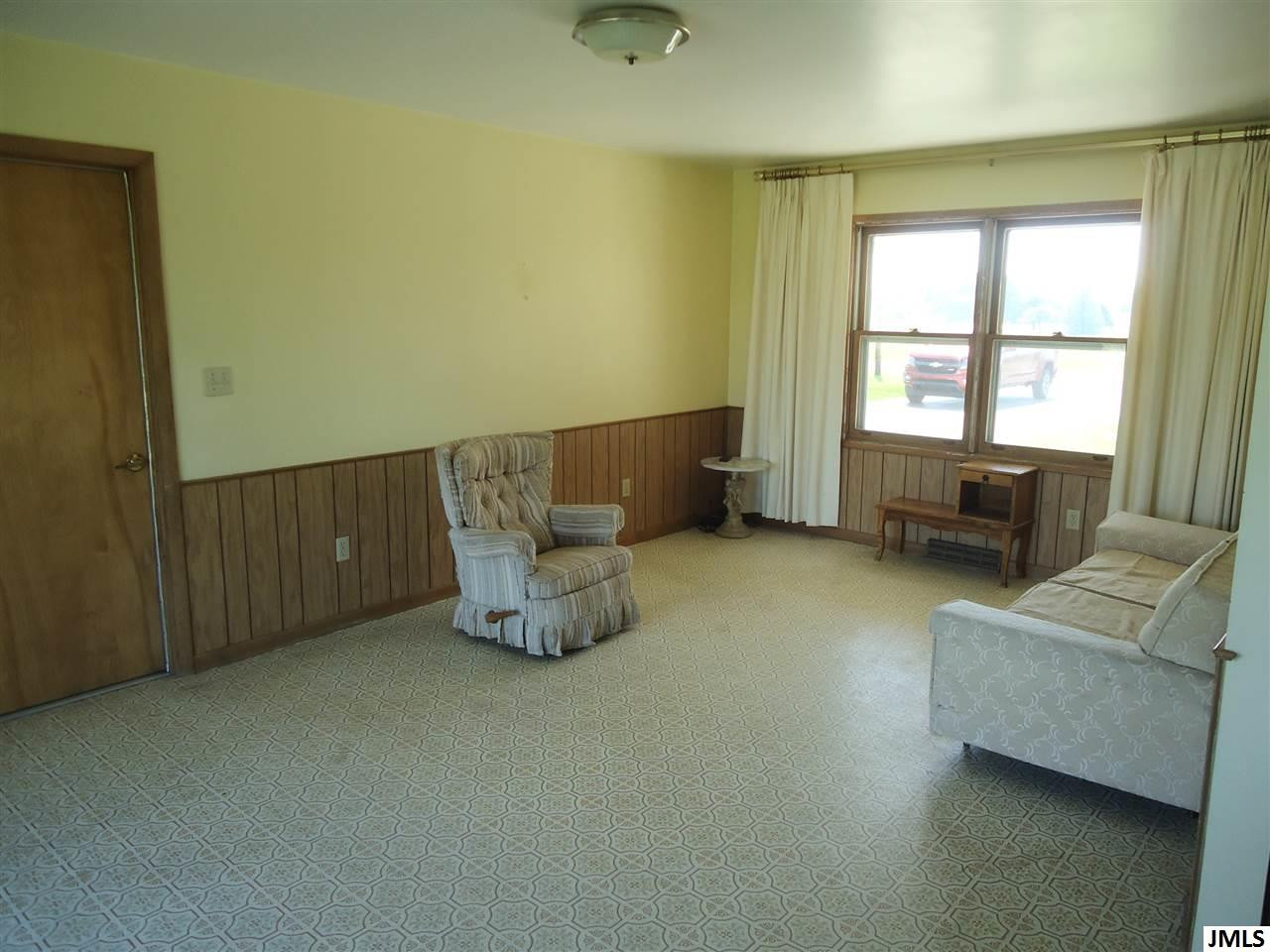 2115 Noon Road Jackson, MI 49201 - Photo 13 of 34 Photo 13