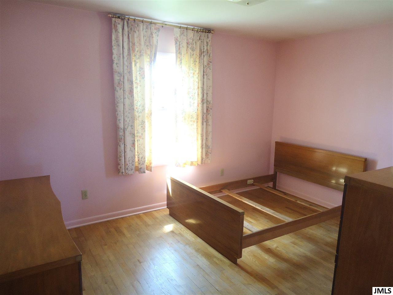 2115 Noon Road Jackson, MI 49201 - Photo 16 of 34 Photo 16
