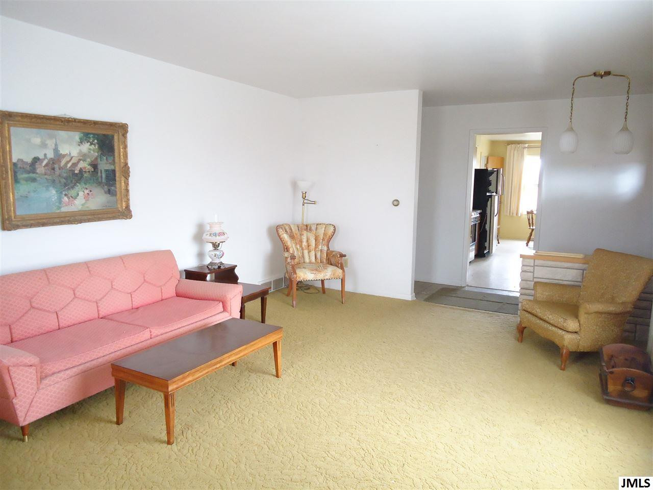 2115 Noon Road Jackson, MI 49201 - Photo 5 of 34 Photo 5