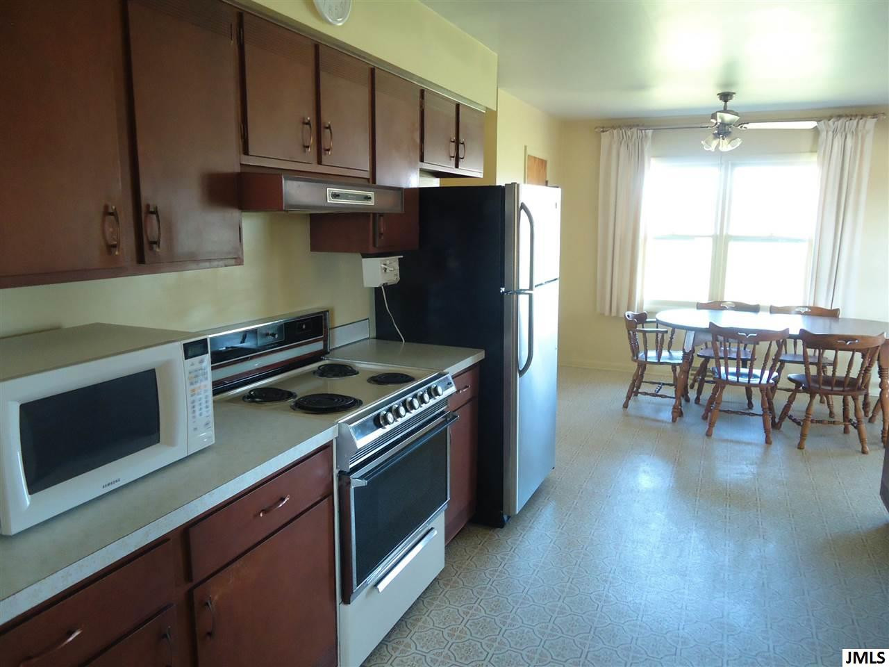 2115 Noon Road Jackson, MI 49201 - Photo 6 of 34 Photo 6