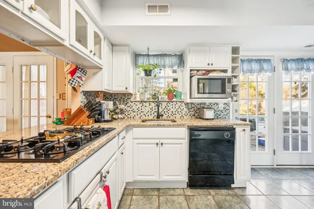 $405,000 | 55 Breckenridge Drive, Sicklerville, NJ 08081