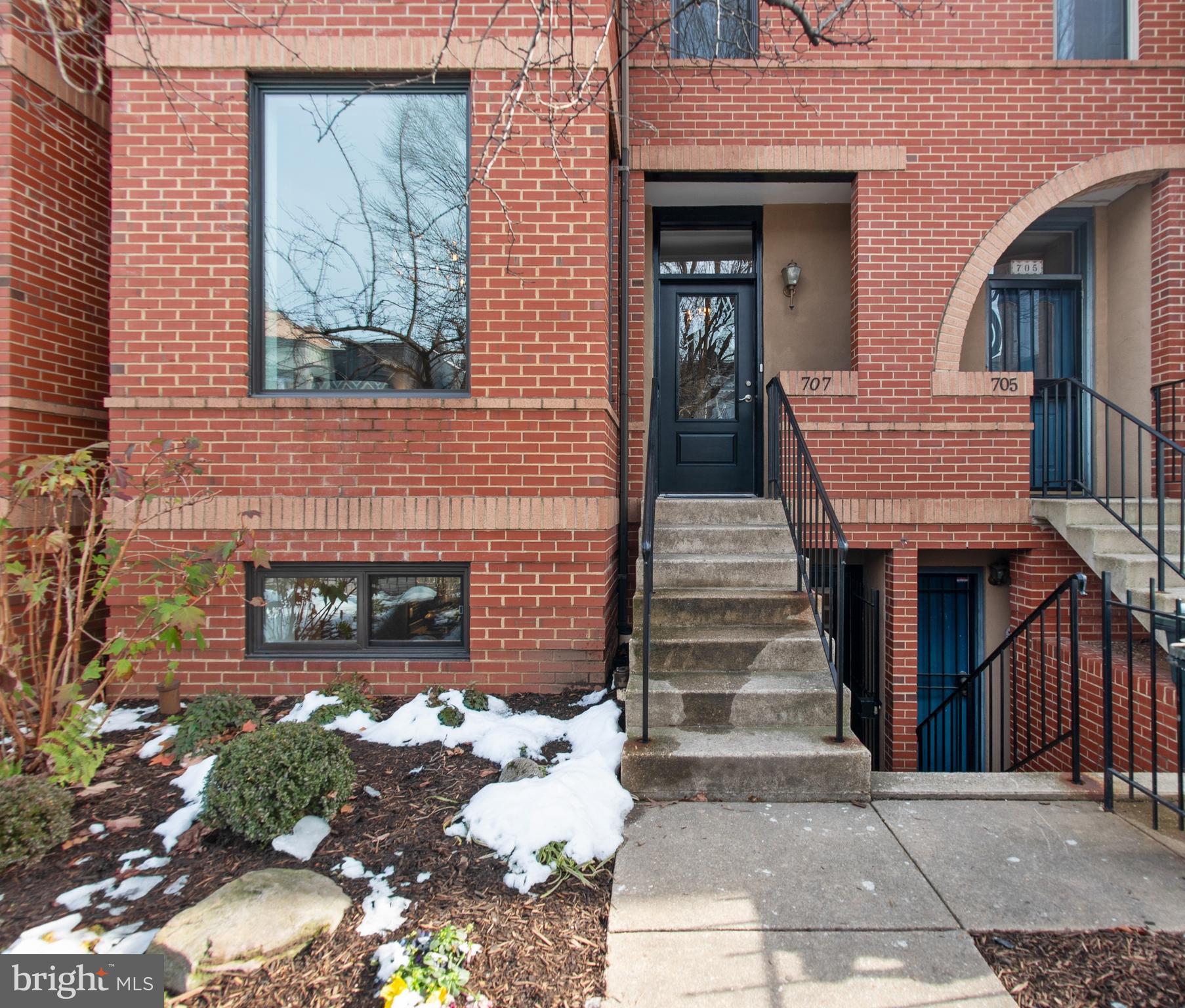707 8th Street Northeast Washington, DC 20002 - Photo 2 of 45 Main Entrance