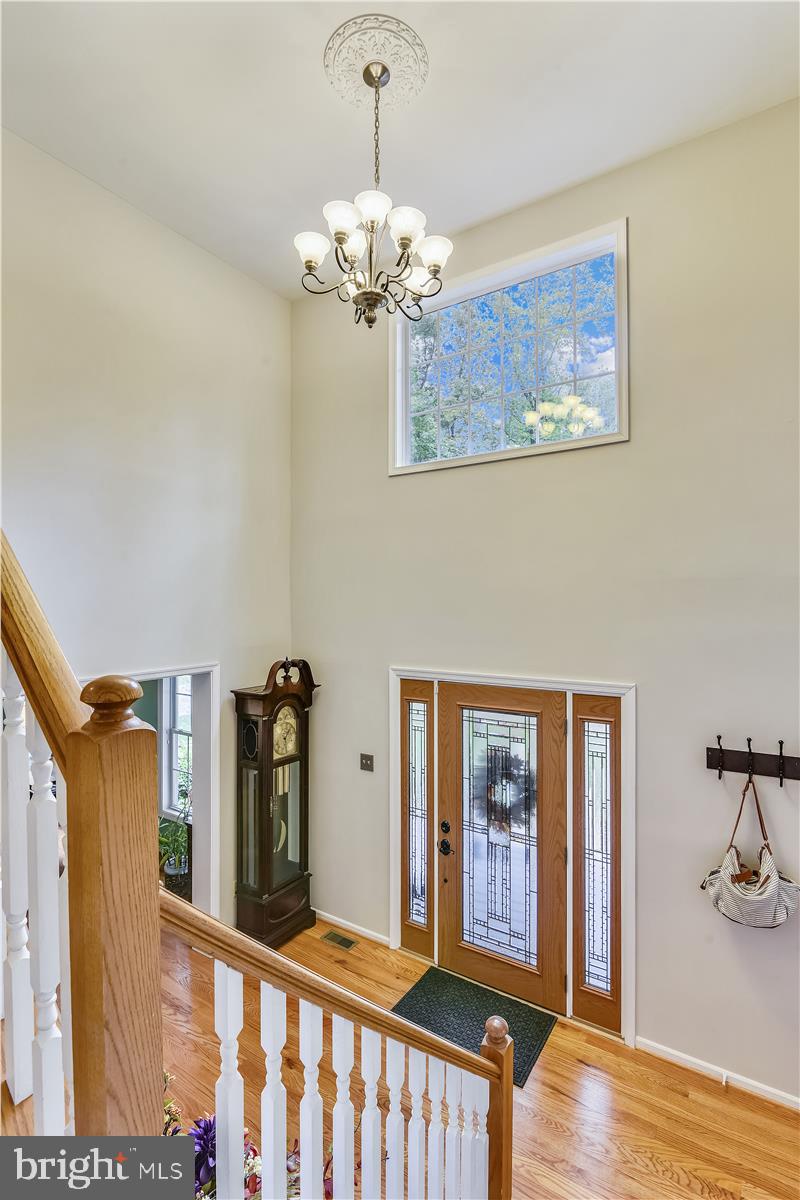 18269 Canby Road Leesburg, VA 20175 - Photo 30 of 62 Foyer Views as you head to second level