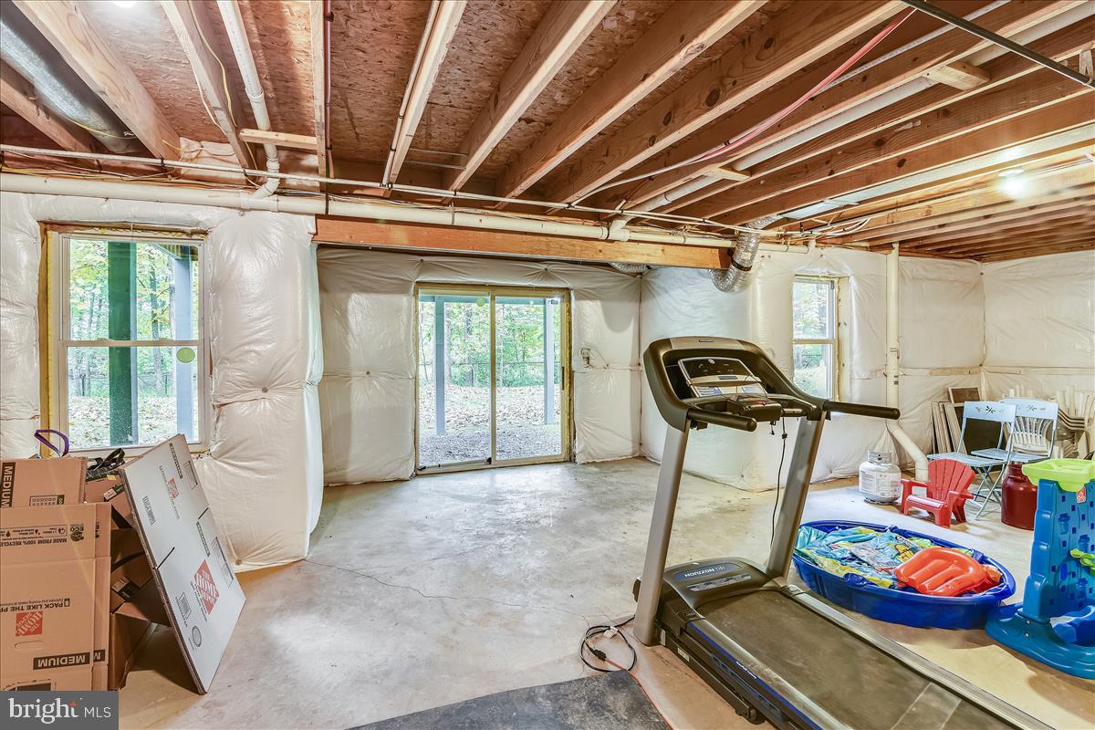 18269 Canby Road Leesburg, VA 20175 - Photo 47 of 62 Finish as you like the basement