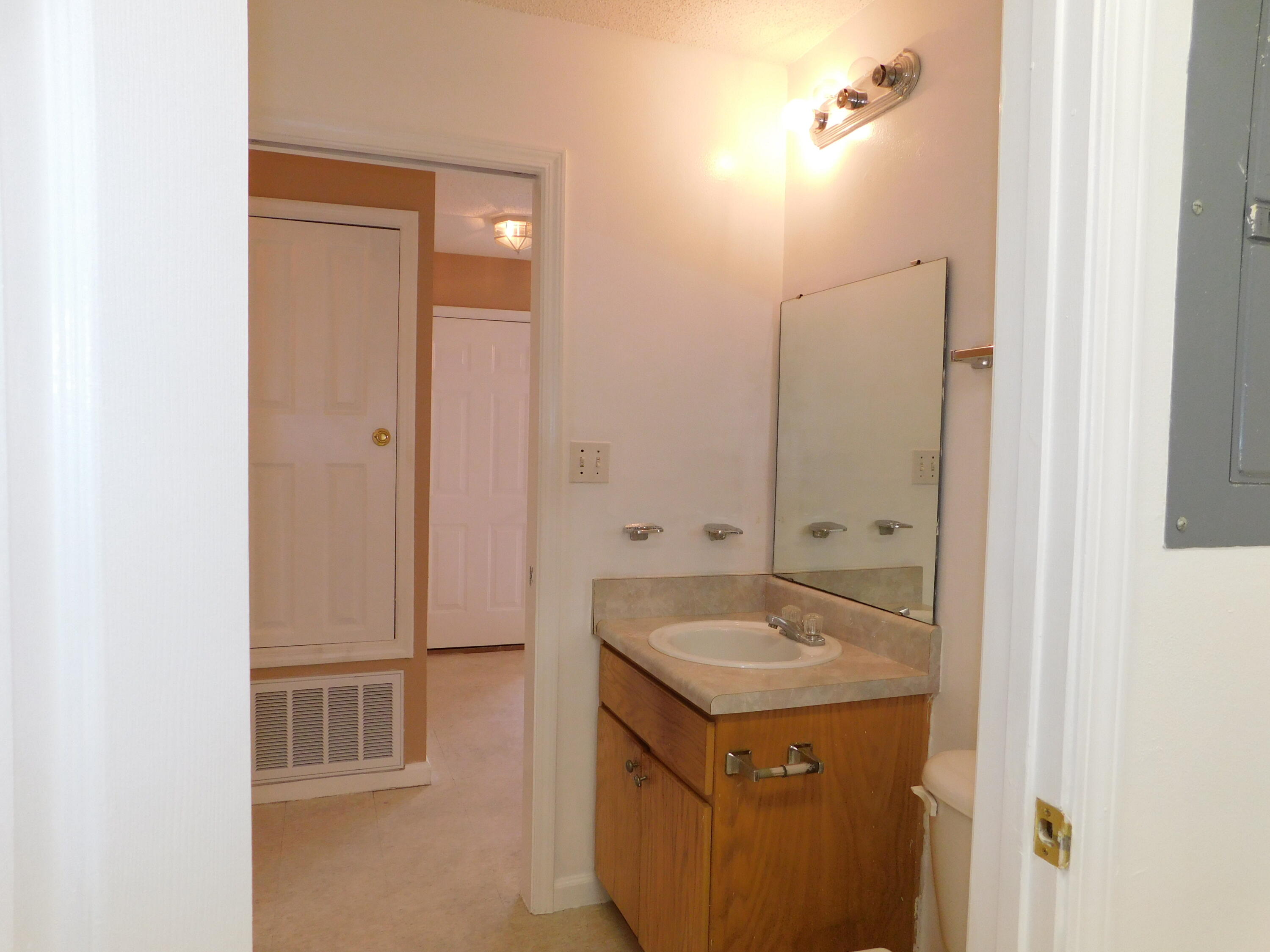 386 John King Road Crestview, FL 32539 - Photo 18 of 27 DSCN3256
