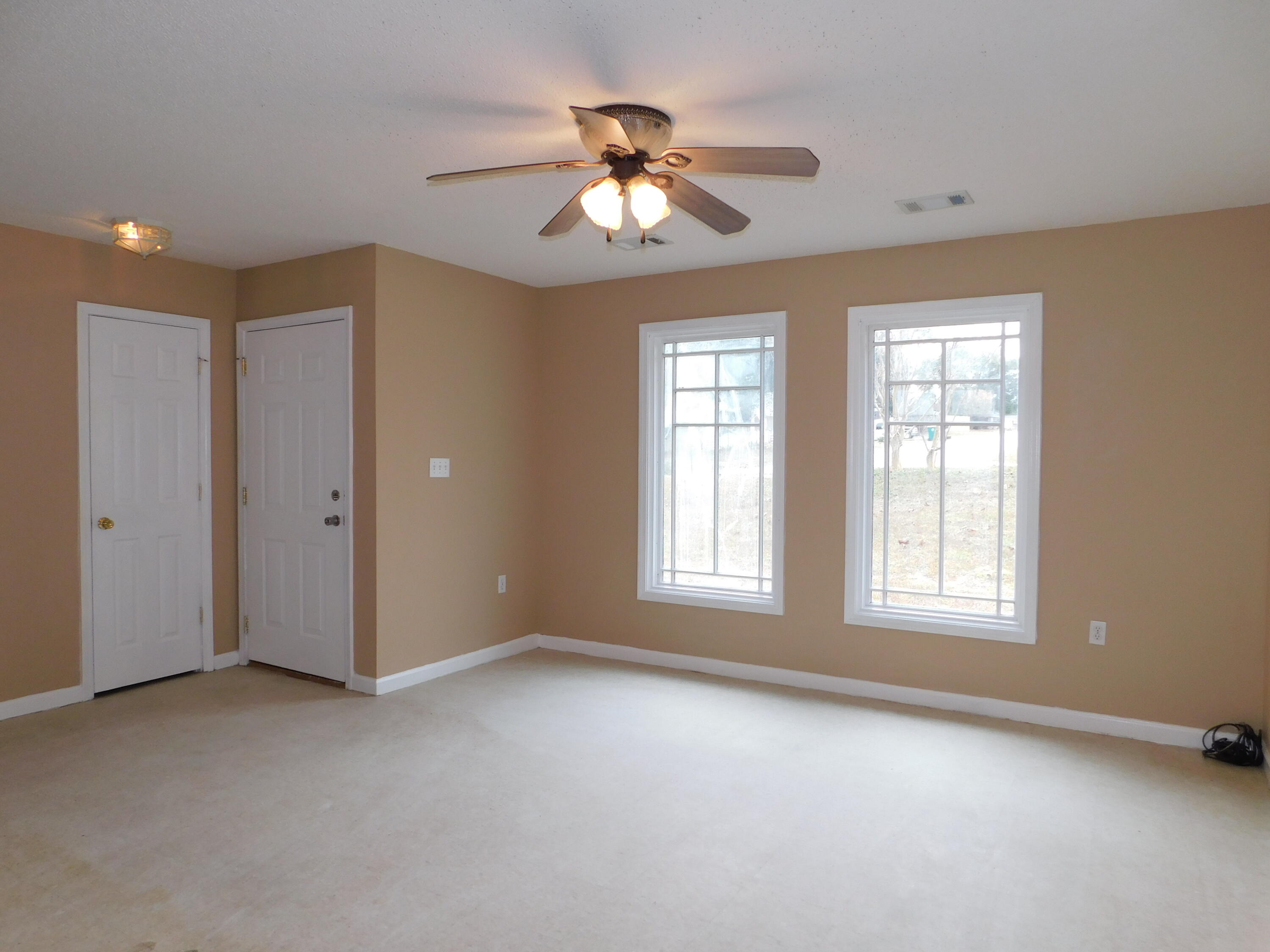386 John King Road Crestview, FL 32539 - Photo 10 of 27 DSCN3252