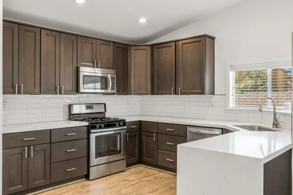 $269,000 | 73450 Country Club Drive, Unit SP 91, Palm Desert, CA 92260