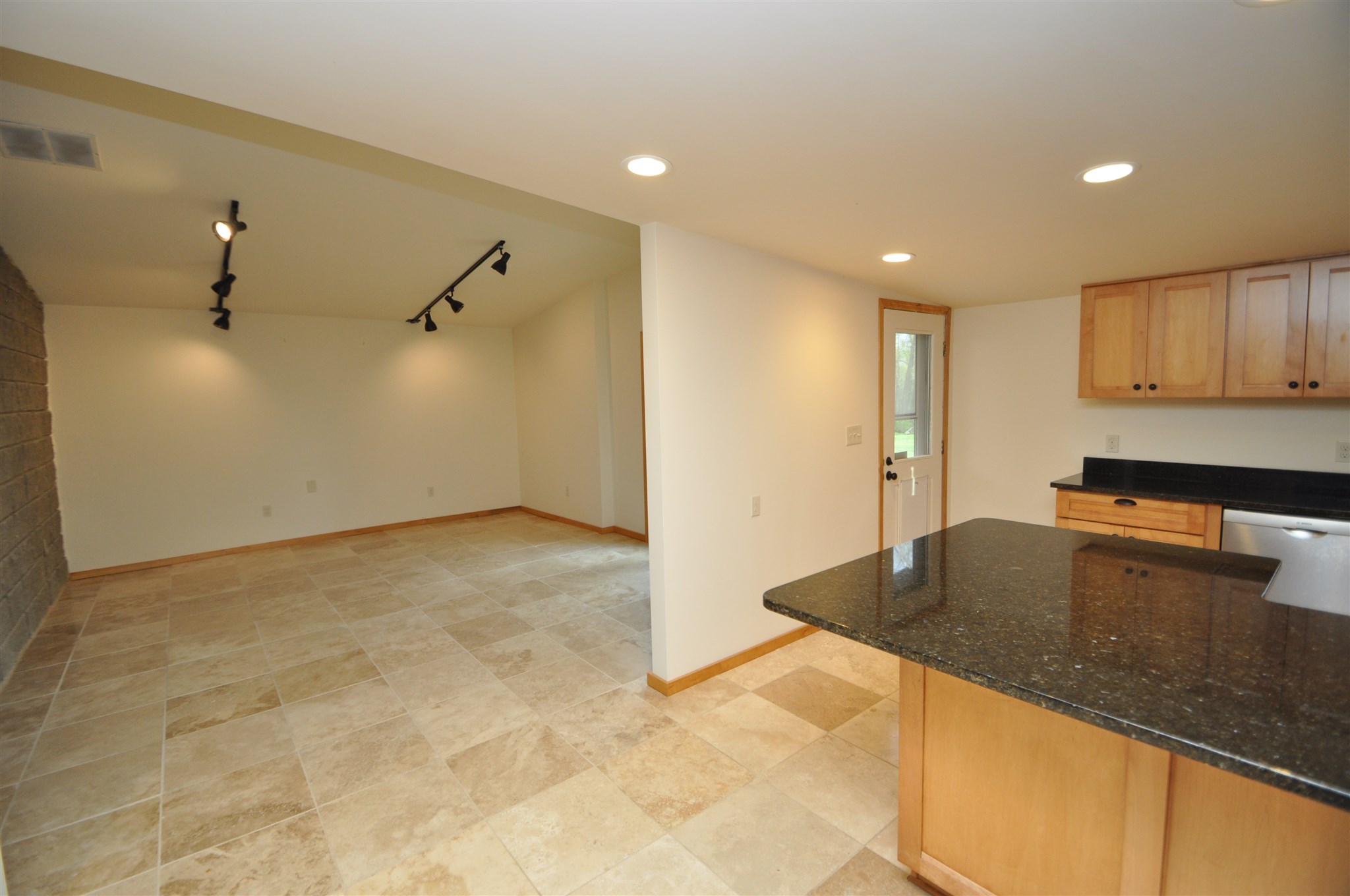 5533 Leesburg Road Fort Wayne, IN 46818 - Photo 18 of 36