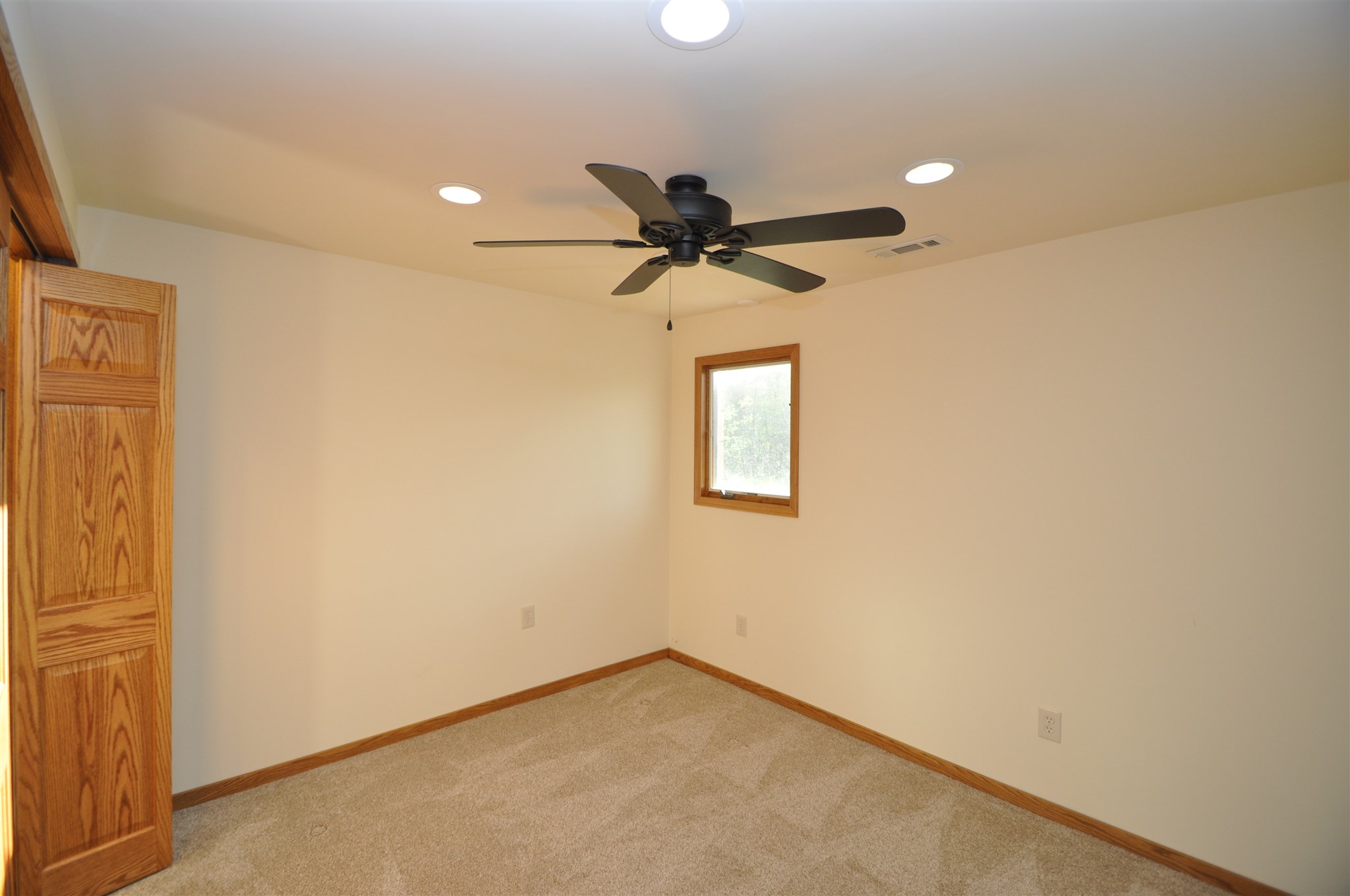 5533 Leesburg Road Fort Wayne, IN 46818 - Photo 31 of 36