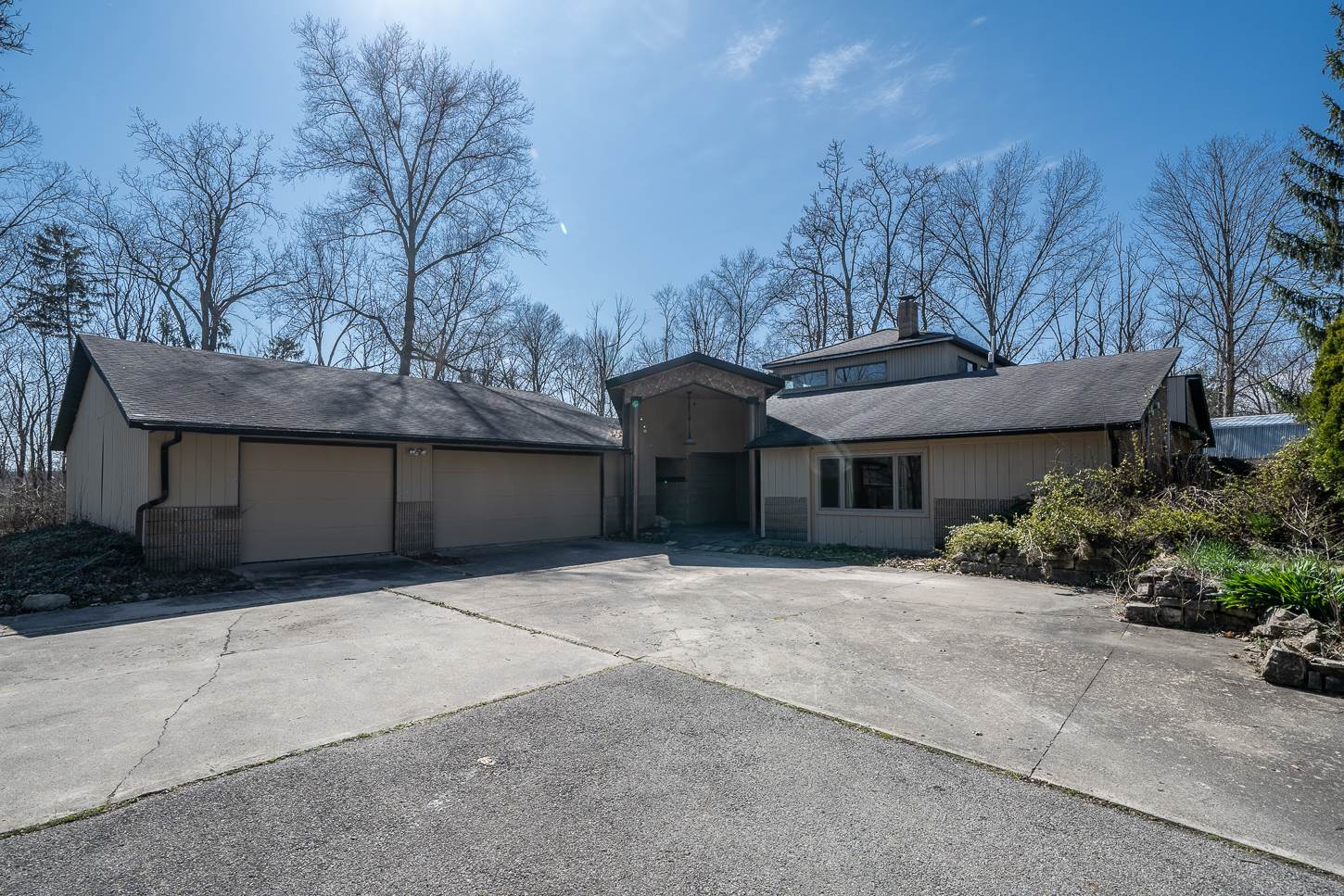 5533 Leesburg Road Fort Wayne, IN 46818 - Photo 7 of 36