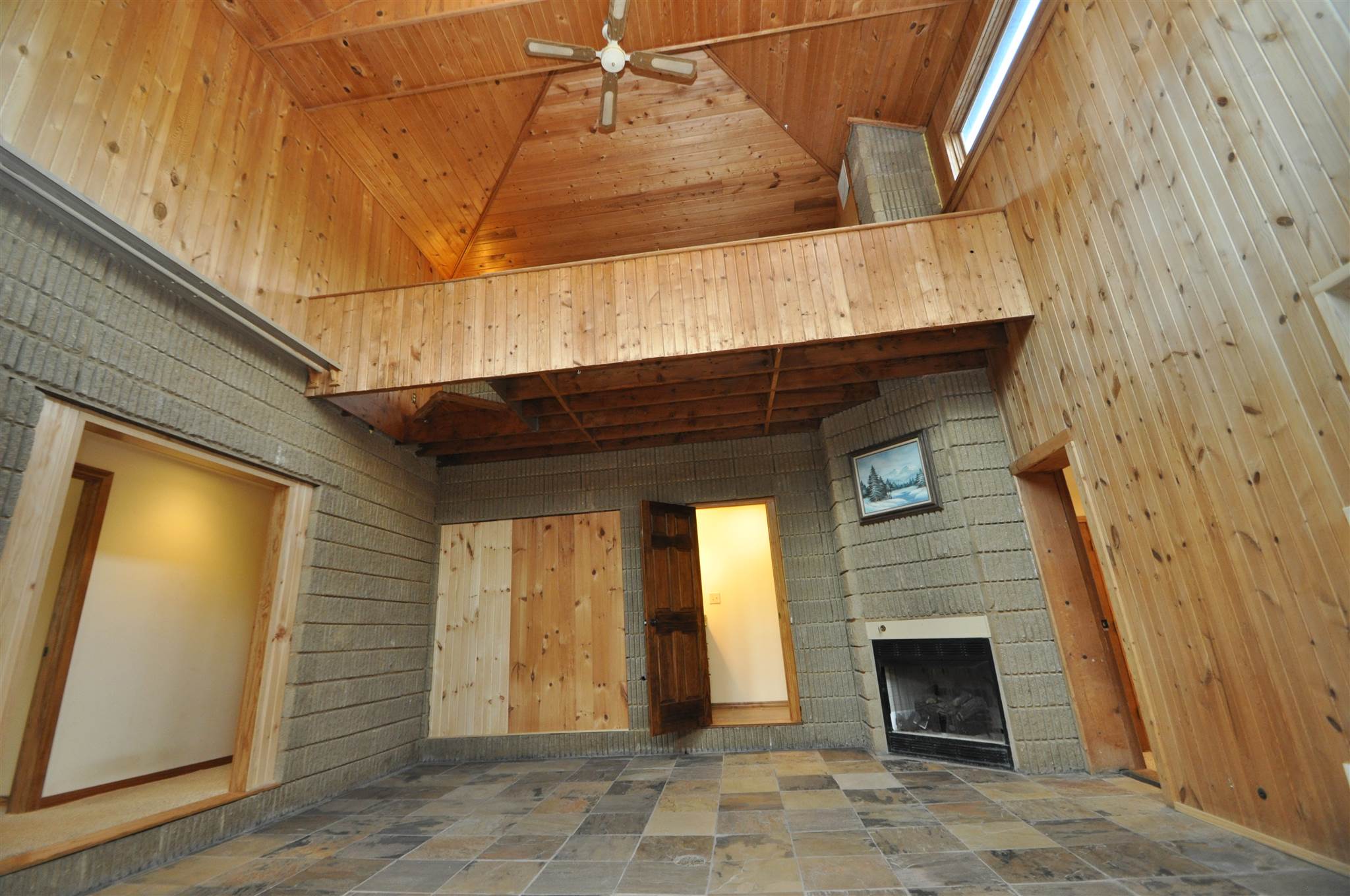 5533 Leesburg Road Fort Wayne, IN 46818 - Photo 9 of 36