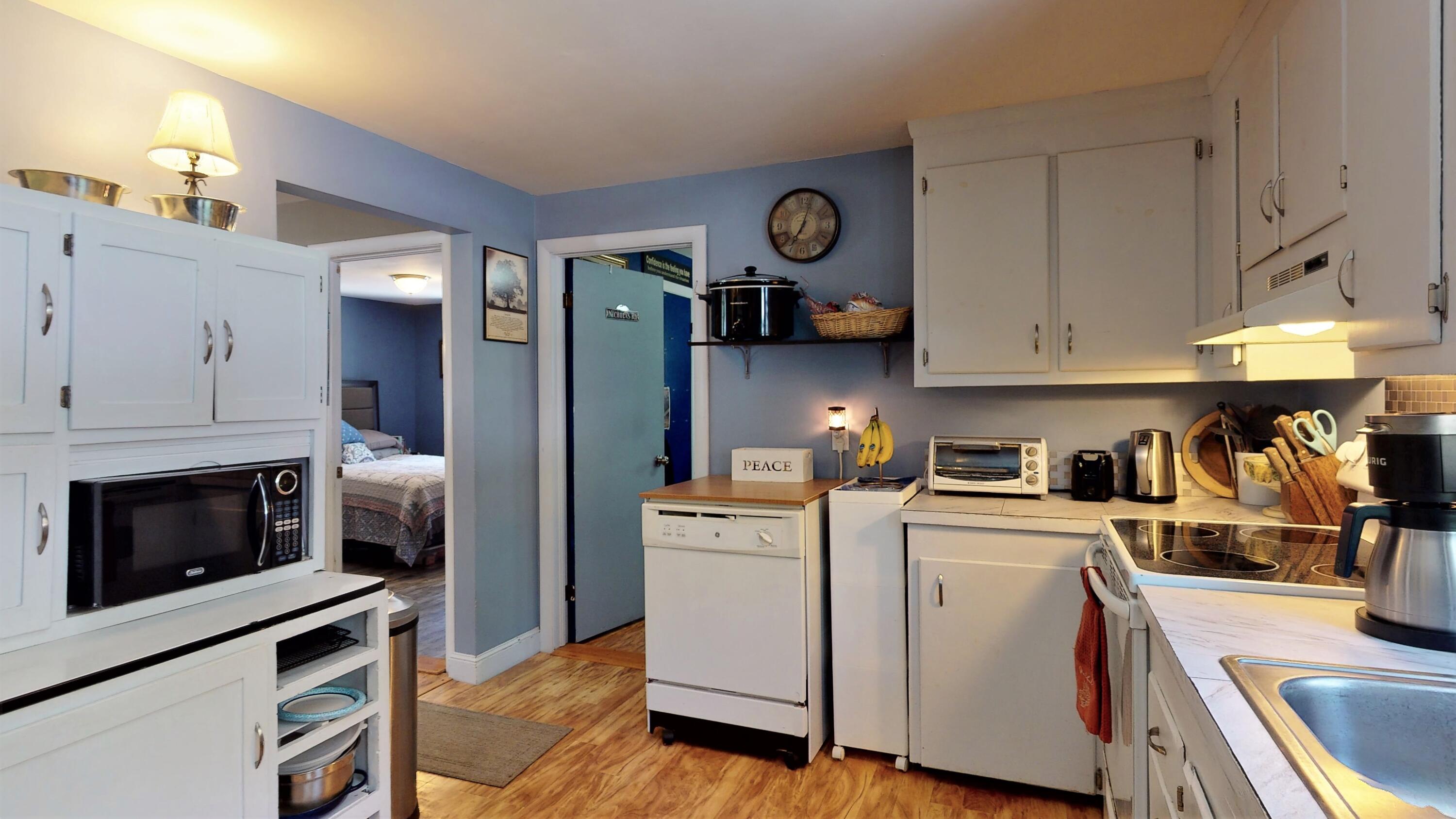 124 Newell Road Yarmouth, ME 04096 - Photo 9 of 46 124-Newell-Yarmouth-06222022_170320