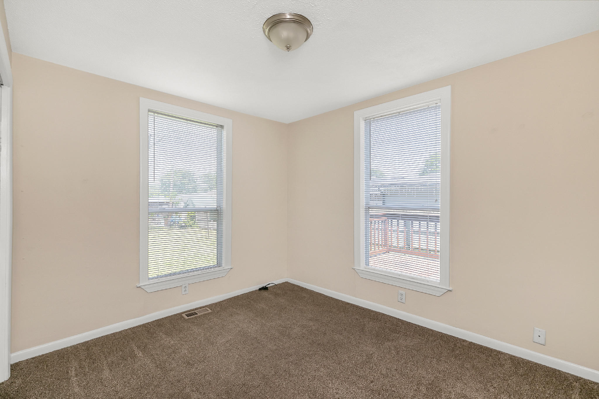 5633 State Line Road Chattanooga, TN 37412 - Photo 16 of 23 s19