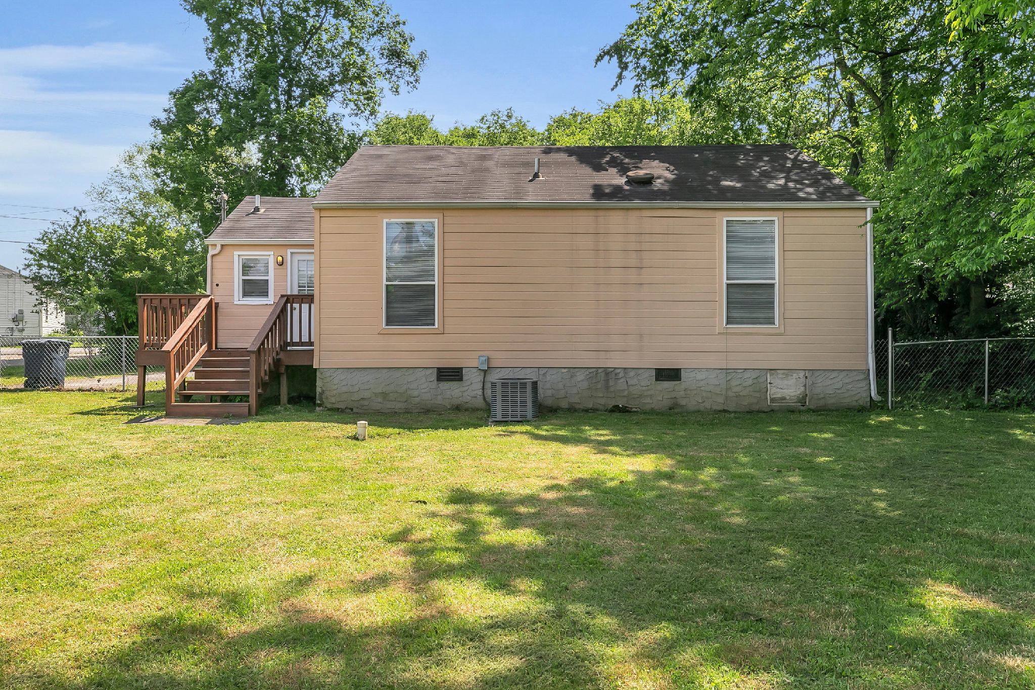 5633 State Line Road Chattanooga, TN 37412 - Photo 5 of 23 s10