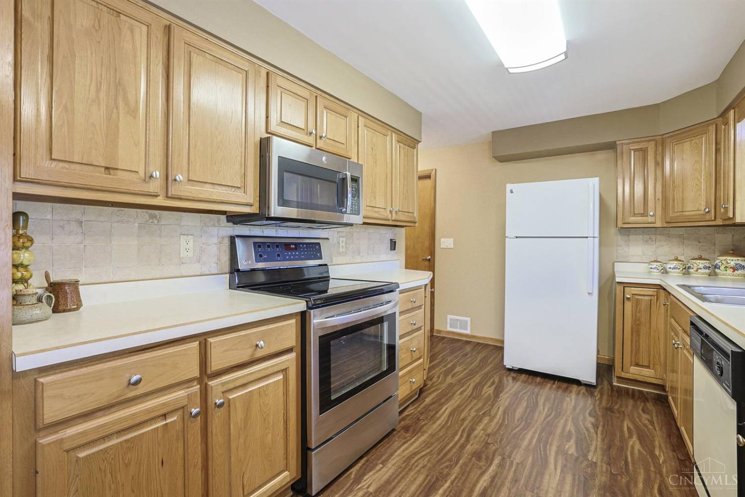 8161 Cox Road West Chester, OH 45069 - Photo 18 of 49 Gallery Image 18