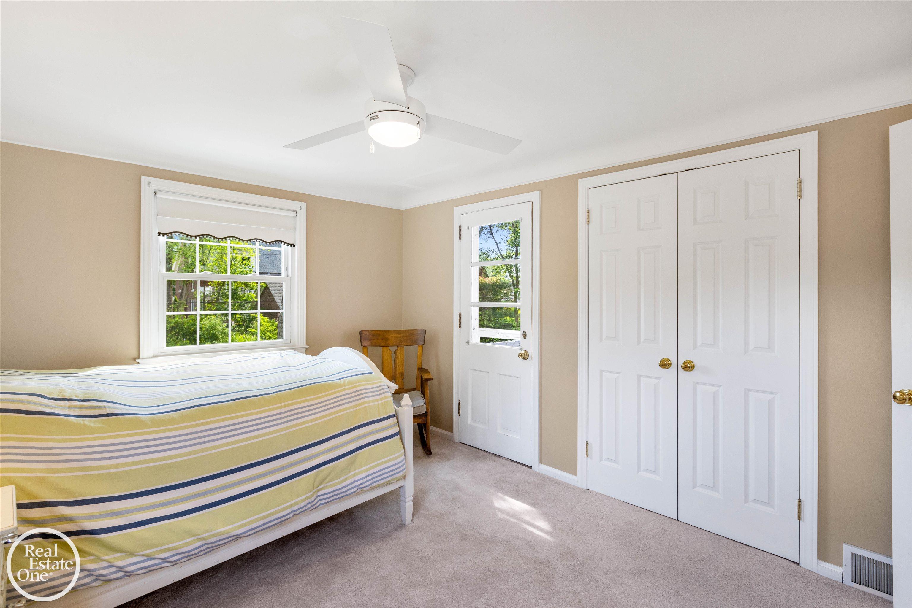 1022 Whittier Road Grosse Pointe, MI 48230 - Photo 32 of 57 50144971-7fecd112-4c1a-445b-ad44-f2af63a570e2.JPG