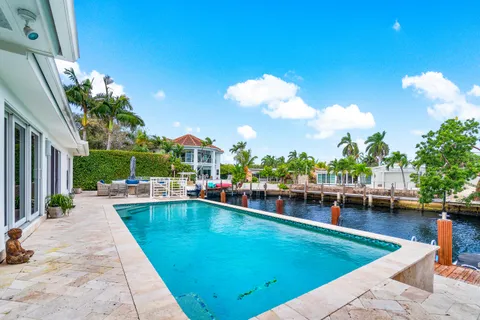 $2,200,000 | 711 Northeast 69th Street, Boca Raton, FL 33487