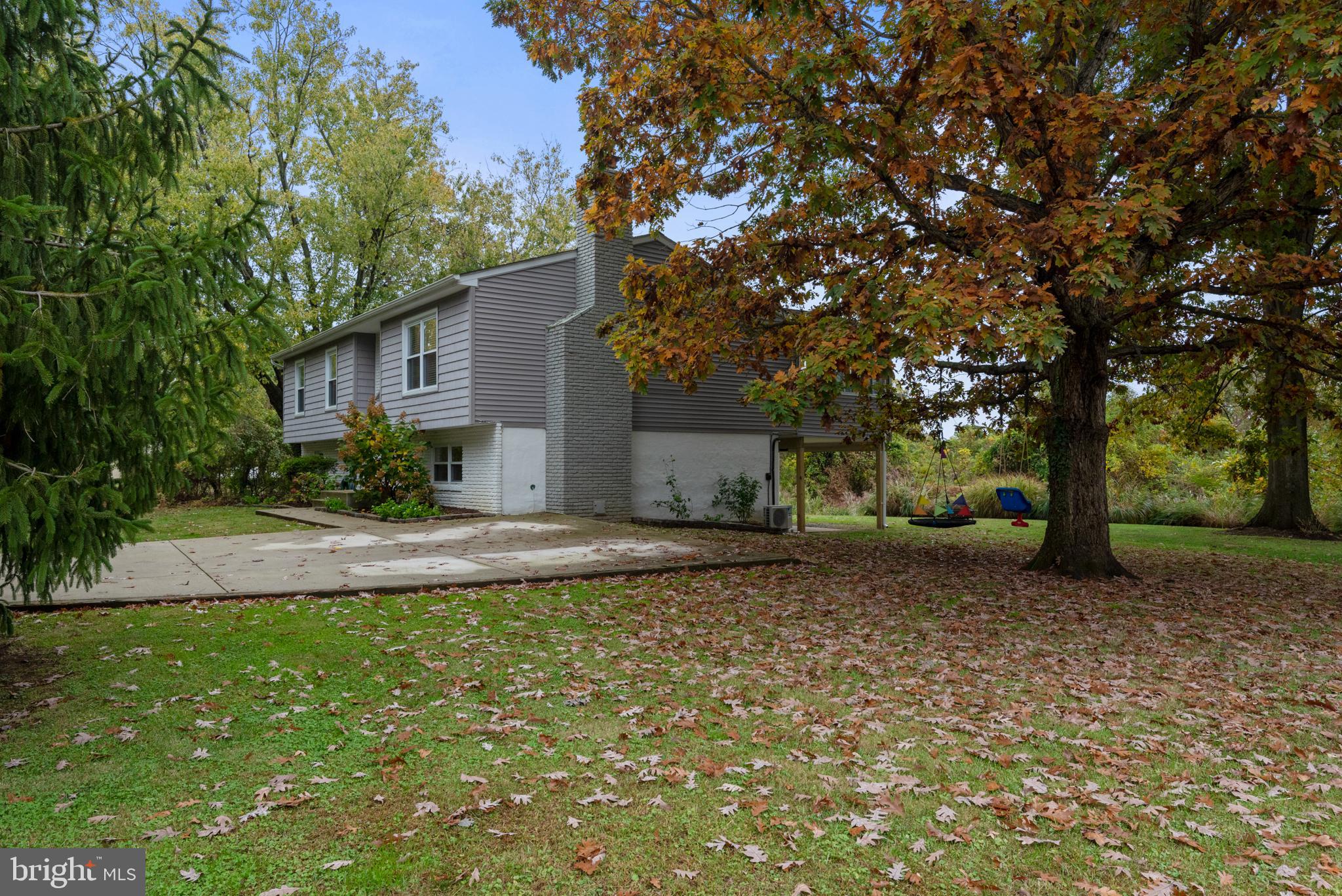 631 Truxton Road Annapolis, MD 21409 - Photo 5 of 61 a view of a house with a yard
