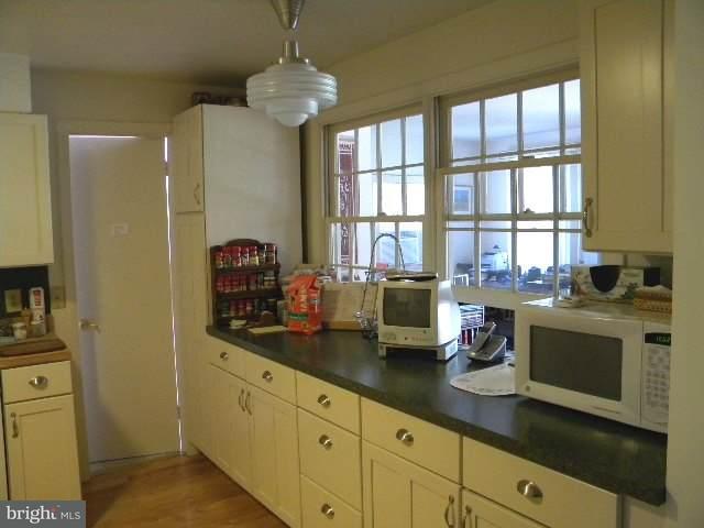 519 Susan Road Camp Hill, PA 17011 - Photo 2 of 19 Gallery Image 2