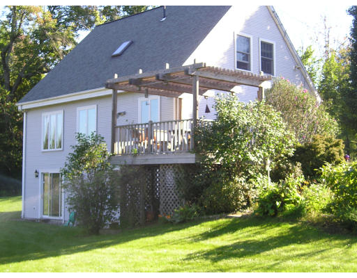 460 Pochassic Road Westfield, MA 01085 - Photo 11 of 20