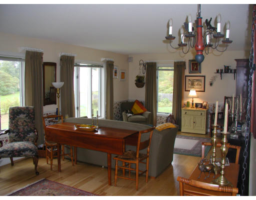 460 Pochassic Road Westfield, MA 01085 - Photo 12 of 20