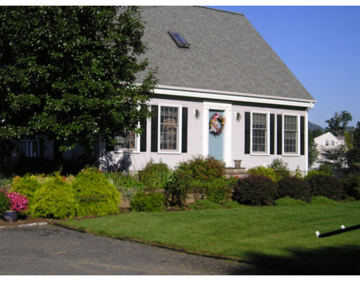 460 Pochassic Road Westfield, MA 01085 - Photo 2 of 20