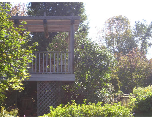 460 Pochassic Road Westfield, MA 01085 - Photo 8 of 20