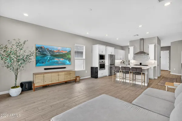 $1,175,000 | 21931 North 62nd Street, Phoenix, AZ 85054