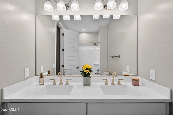 $1,175,000 | 21931 North 62nd Street, Phoenix, AZ 85054