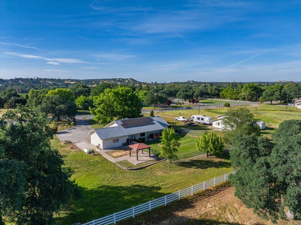 14410 Paynes Creek Road Red Bluff, CA 96080 - Photo 2 of 58