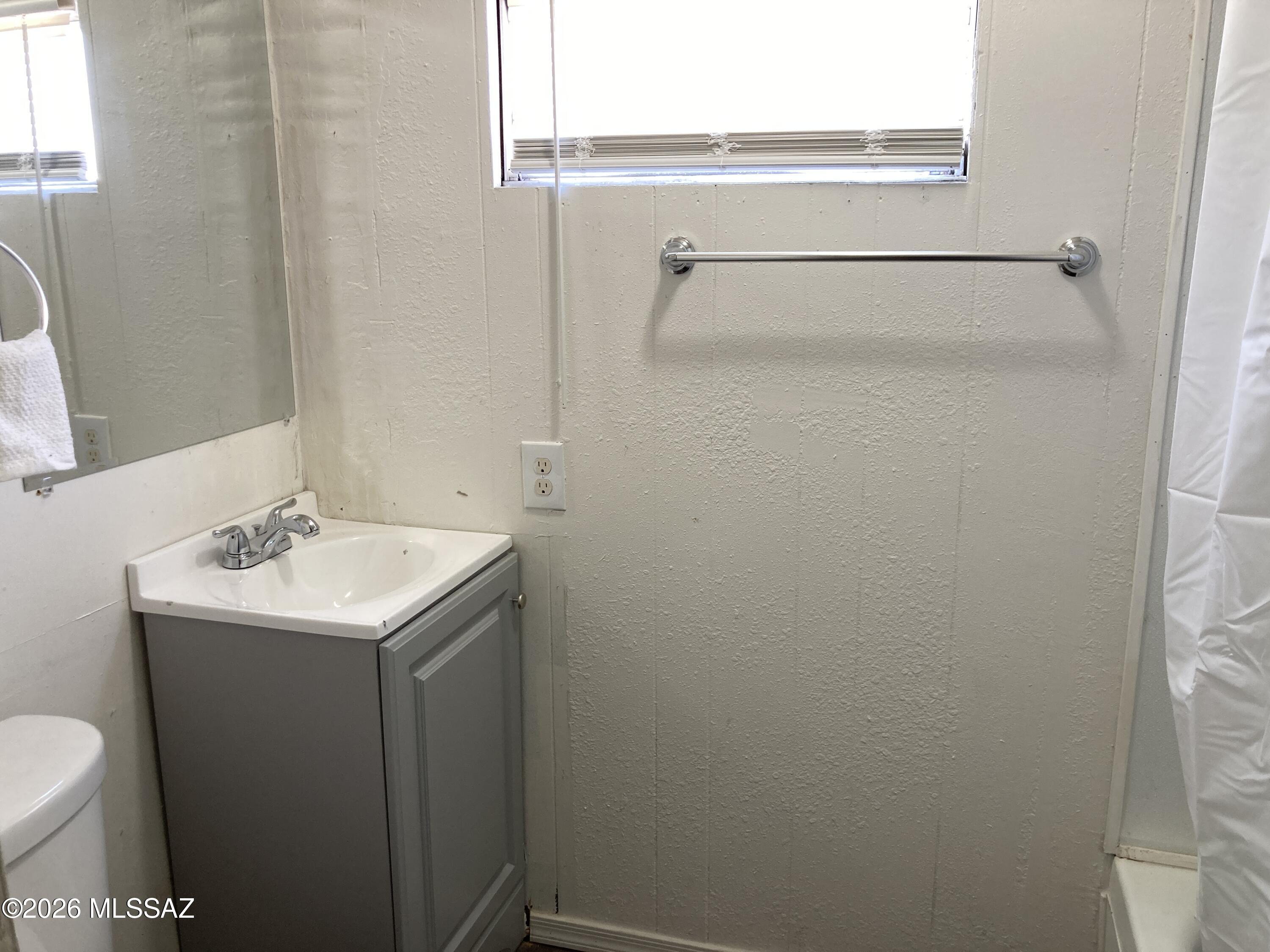 1741 West Wetmore Road, Unit 34 Tucson, AZ 85705 - Photo 6 of 7 Gallery Image 6