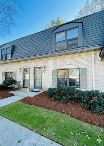 $250,000 | 2 Chaumont Square Northwest, Atlanta, GA 30327