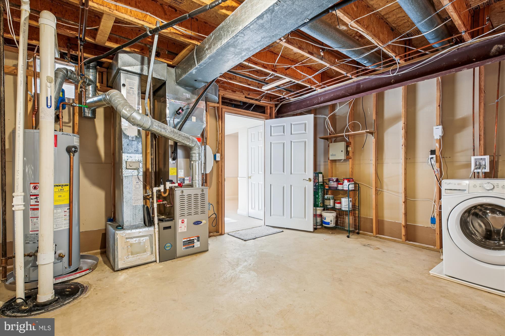 10606 Maplecrest Lane Potomac, MD 20854 - Photo 41 of 47 a view of an front door
