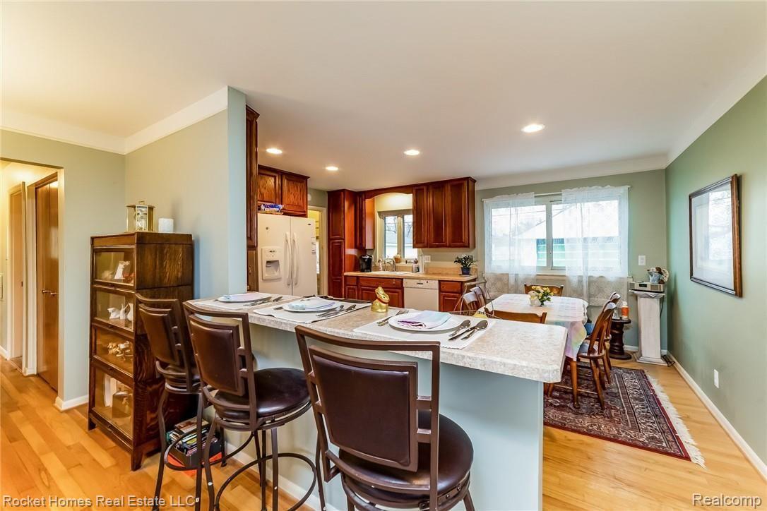 1821 Massoit Road Royal Oak, MI 48073 - Photo 8 of 26 007-photo-kitchen-6970316.jpg