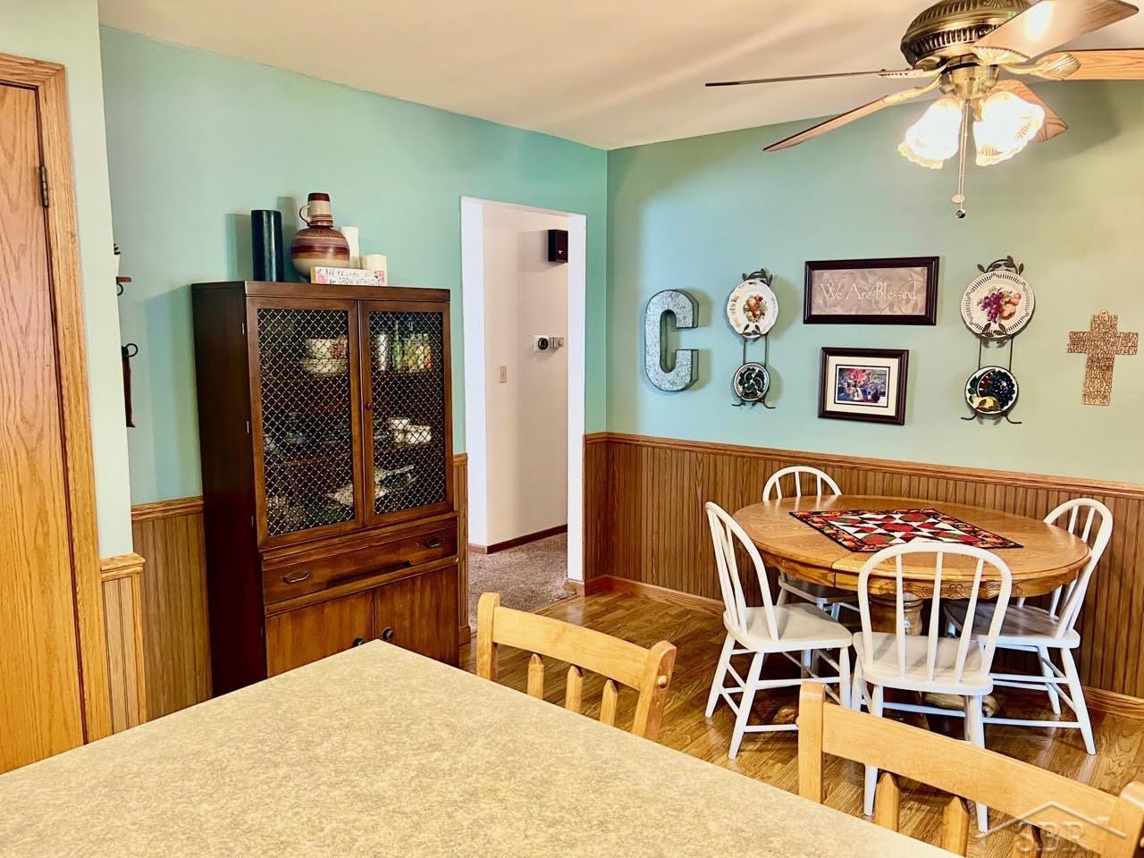 5202 Shattuck Road Saginaw, MI 48603 - Photo 14 of 66 50091412-13.JPG