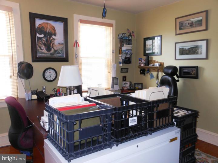 359 Oak Road Glenside, PA 19038 - Photo 14 of 23 Gallery Image 14