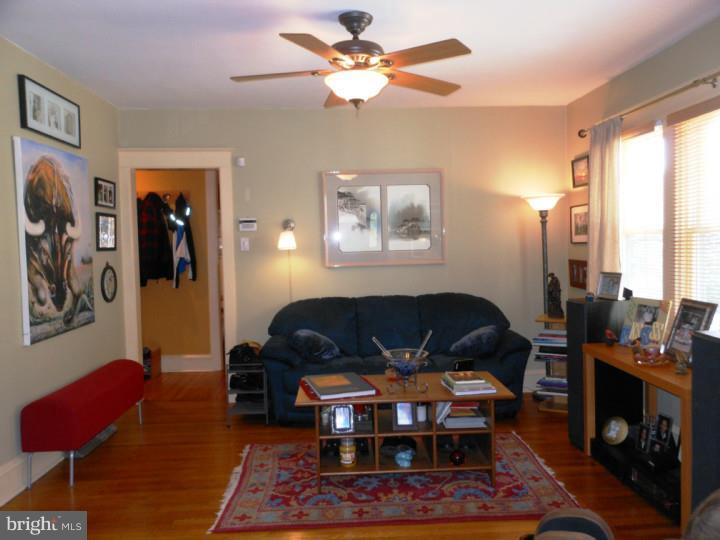 359 Oak Road Glenside, PA 19038 - Photo 6 of 23 Gallery Image 6