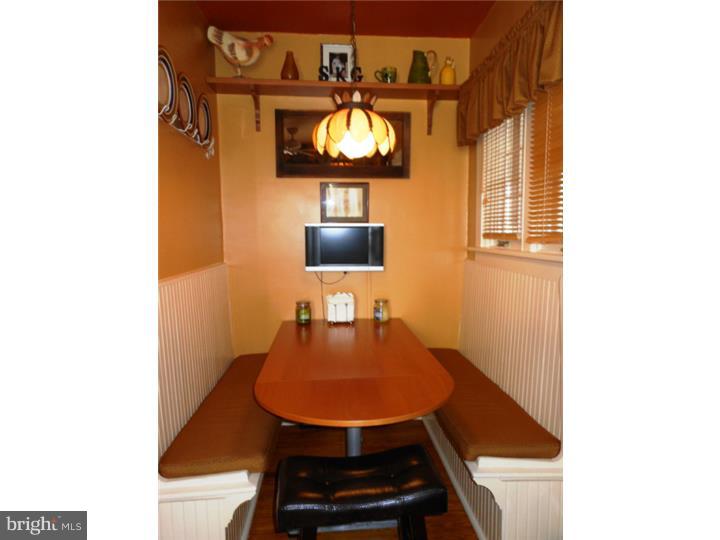 359 Oak Road Glenside, PA 19038 - Photo 9 of 23 Gallery Image 9
