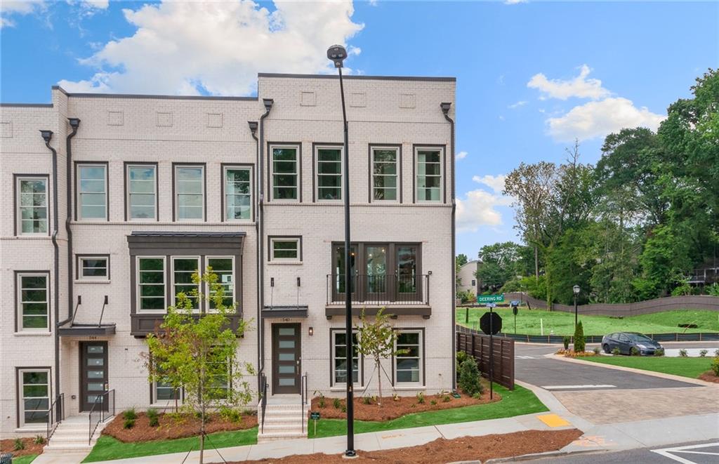 558 Whitlox Road Northwest Atlanta, GA 30309 - Photo 1 of 1 Model Representation